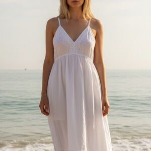 White Waves XXL Women's White Lace V-Neck Slip Dress